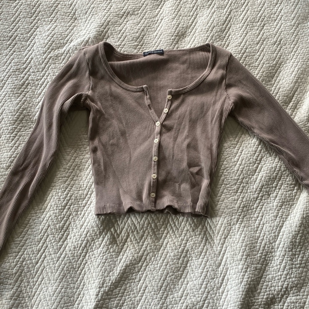 Brandy Melville cropped long sleeve